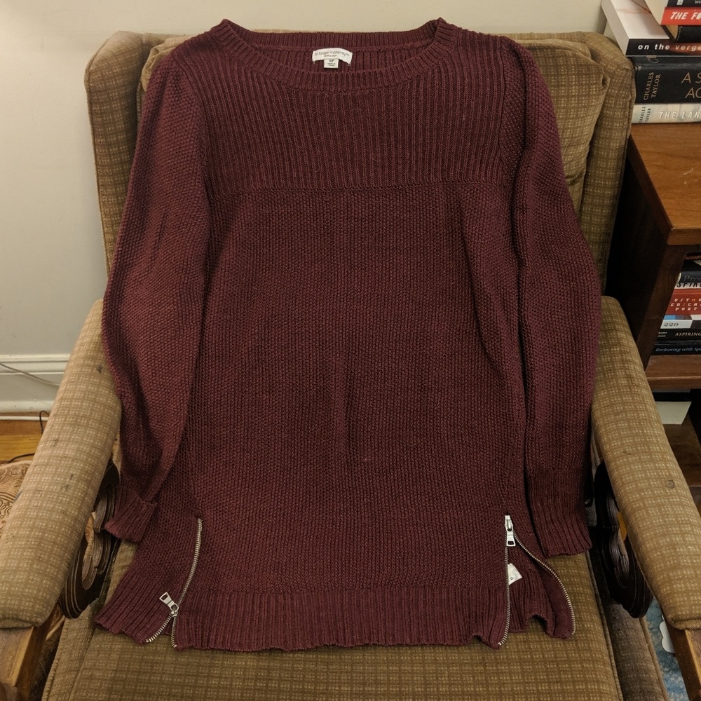 Maternity Liz Lange Burgundy Sweater